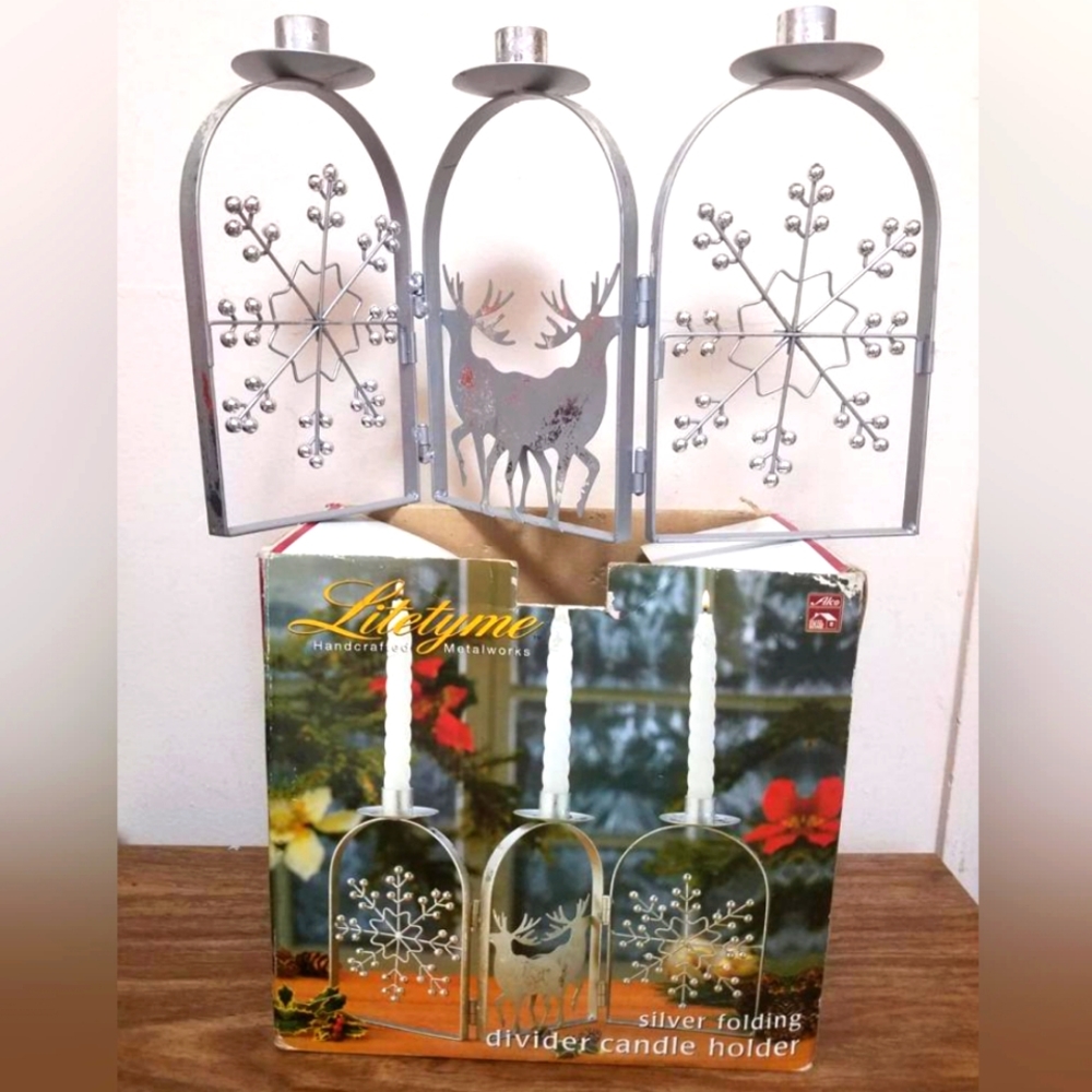 Divider candle holder